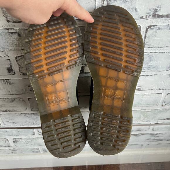 Dr Marten’s Black The Original High Top Boots Size Men’s 7 Woman’s 8 - Picture 6 of 7